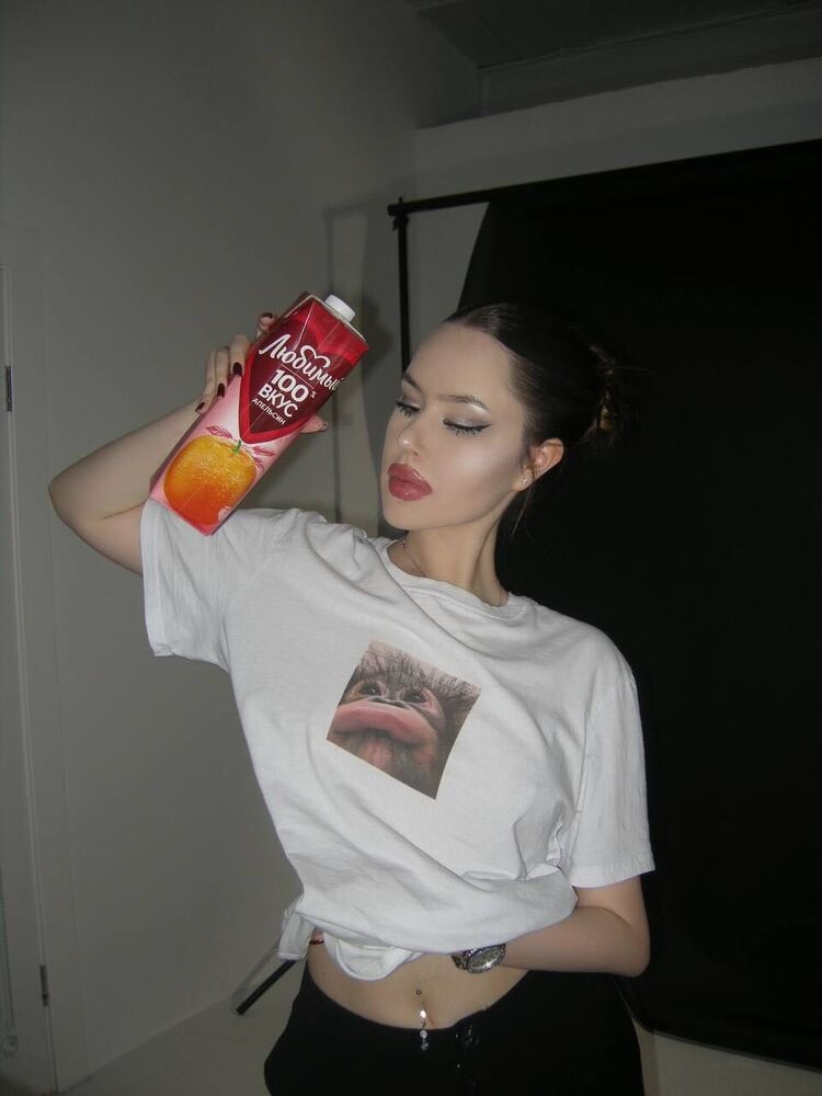  54612243  , 26 ,    -