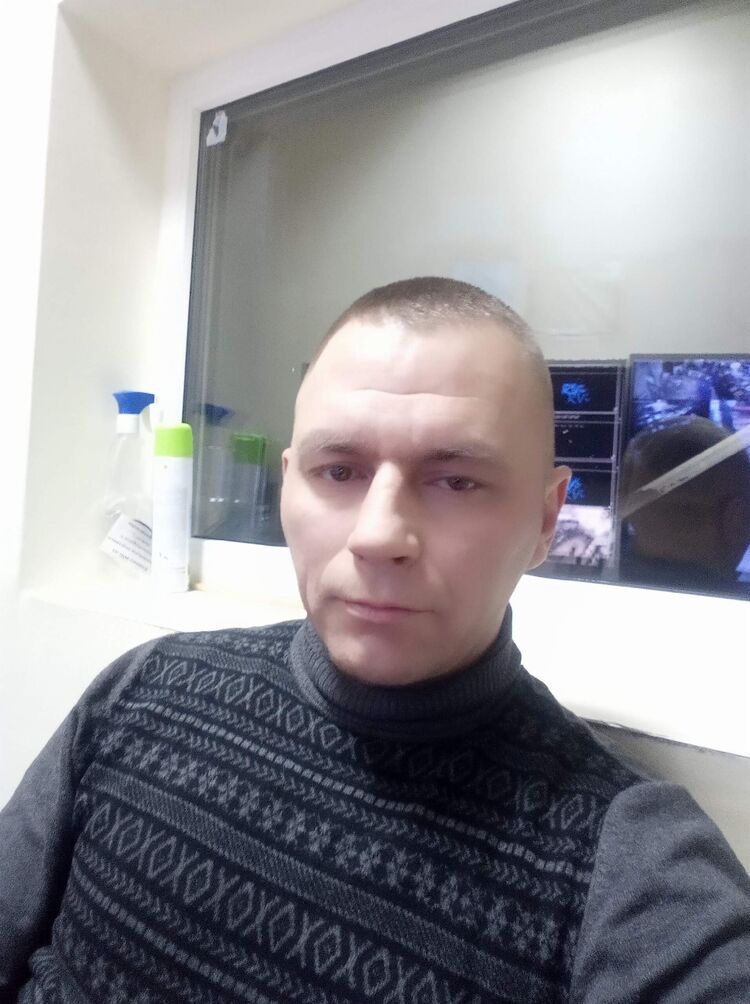  49334413  , 38 ,    