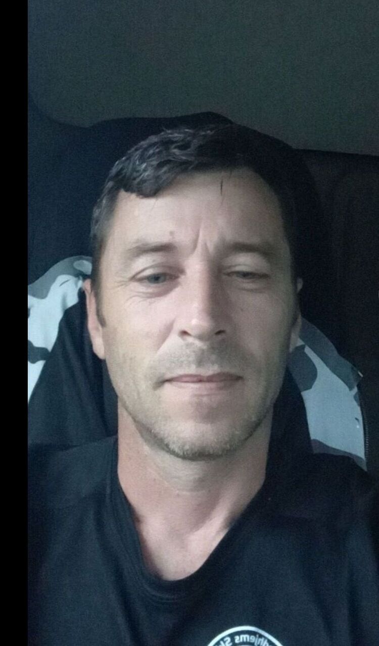  50669993  Goran, 49 ,    