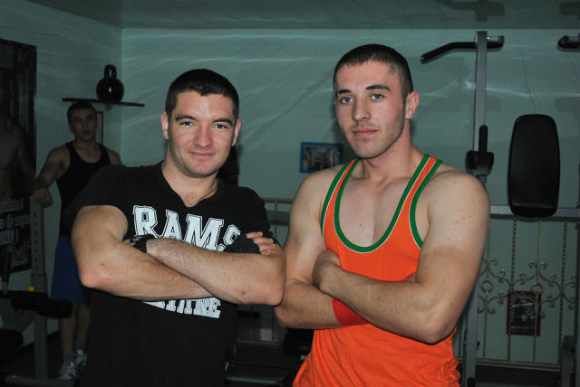  4664423  Sergiu, 33 ,    