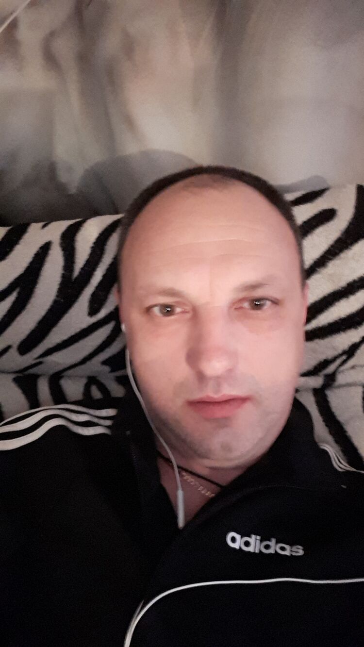 40402173  , 51 ,    