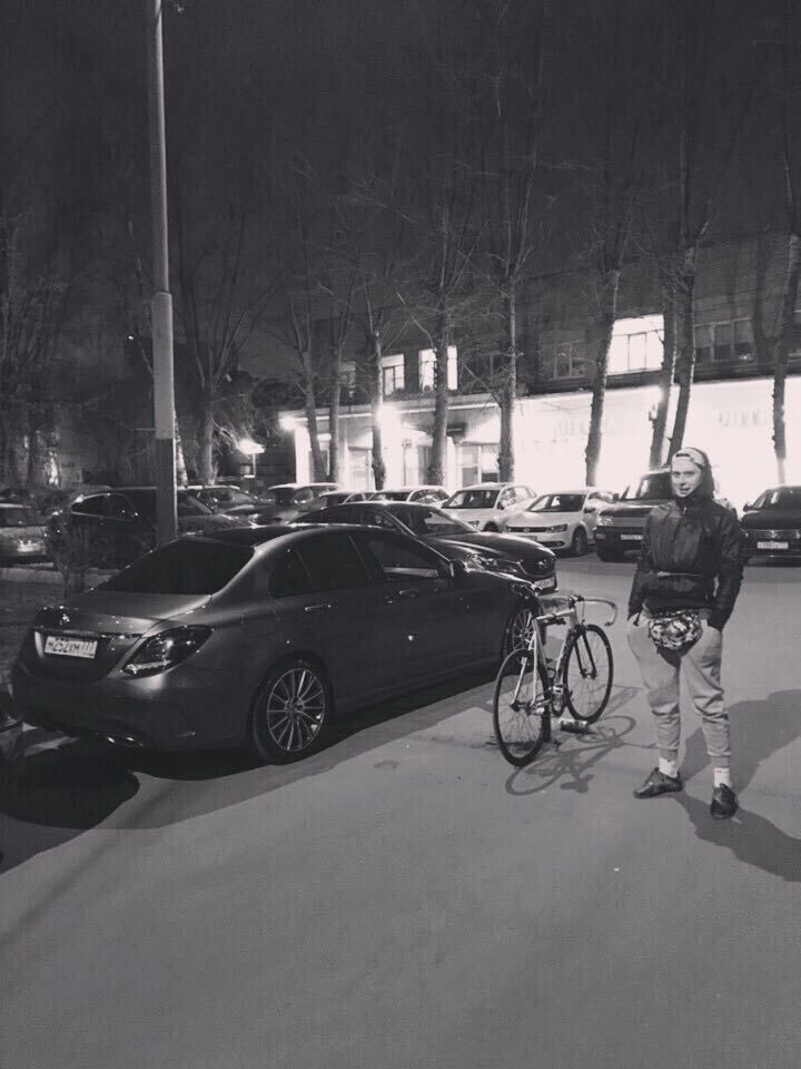  28042233  , 28 ,    