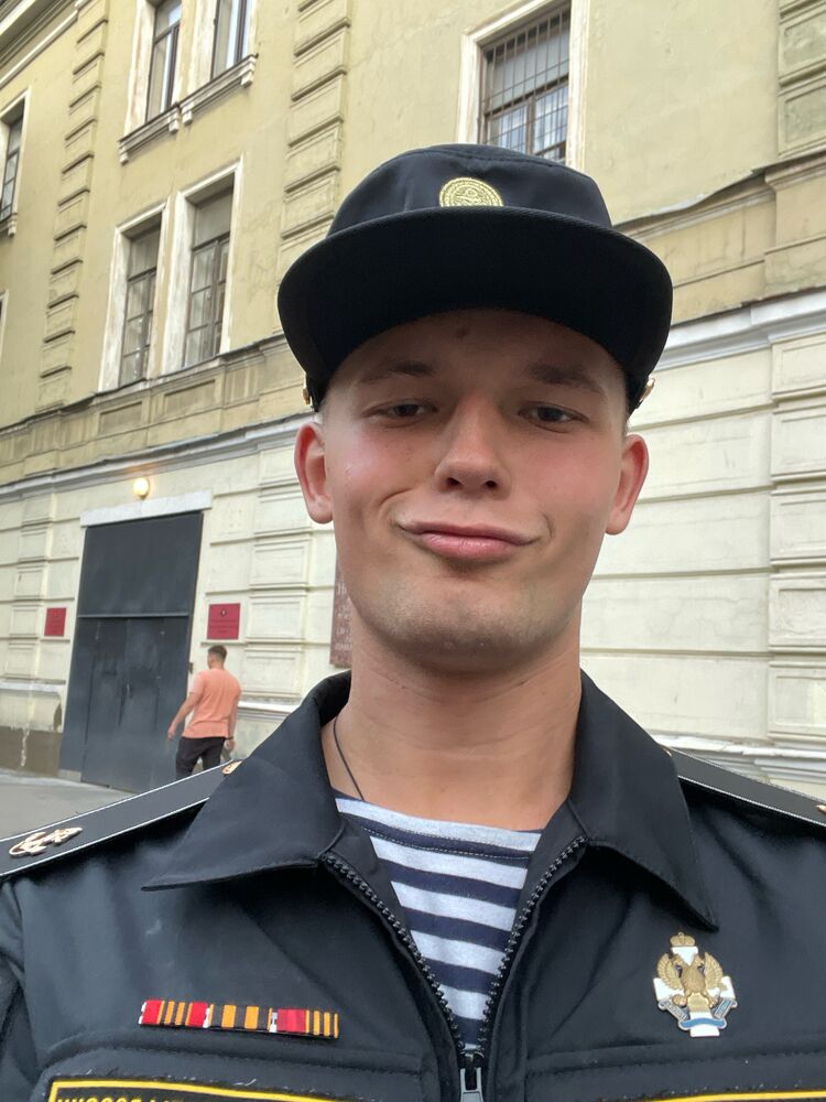  53460763  , 18 ,    -