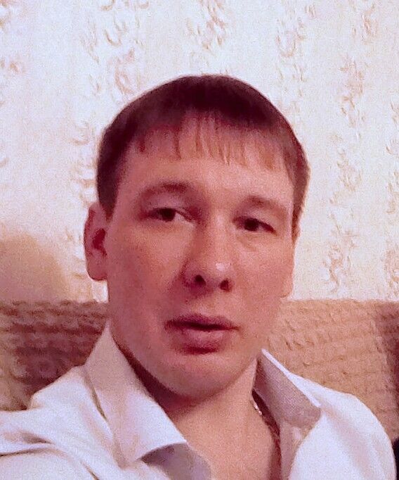  50901023  Artem, 38 ,    -
