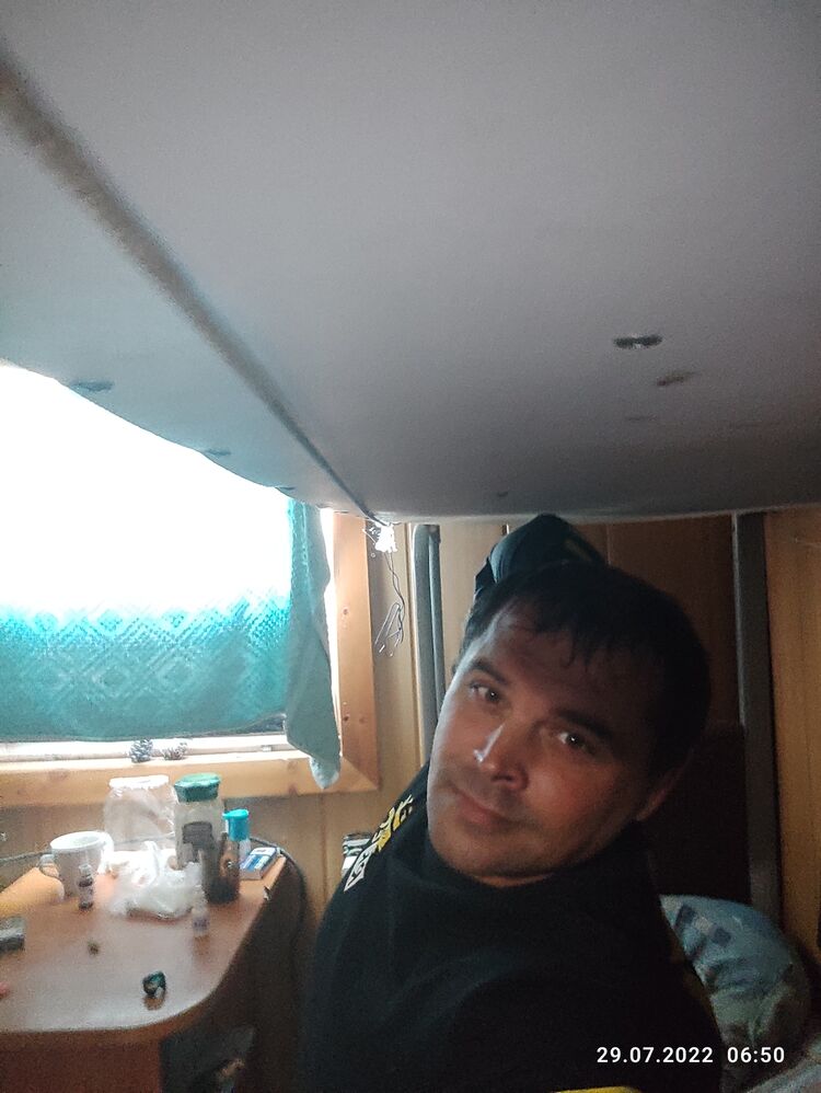  ,   Djonik, 39 ,   ,   , c , 