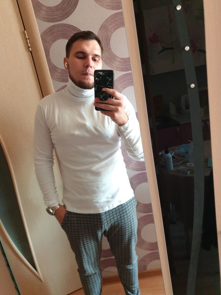  35528303  Lex, 31 ,    