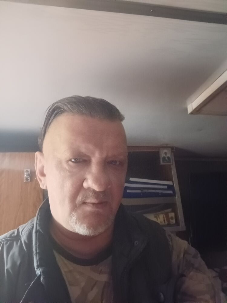 46652583  , 46 ,    -