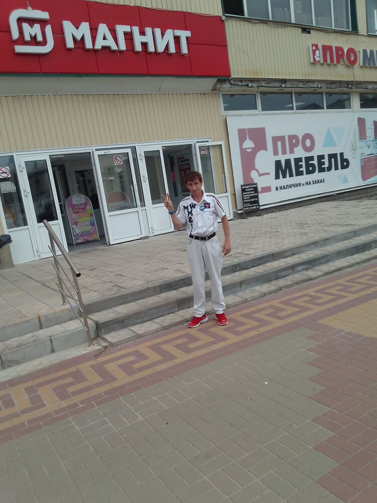 ,   Anton, 32 ,   ,   , c , 