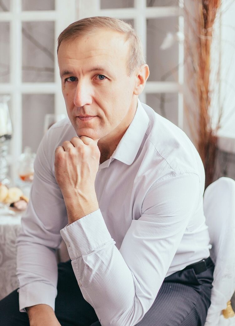 ���� 10672133 ������� ����, 52 ����, ���� ���������� � ������