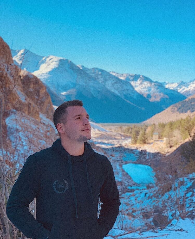  54440033  , 35 ,    Kifisia