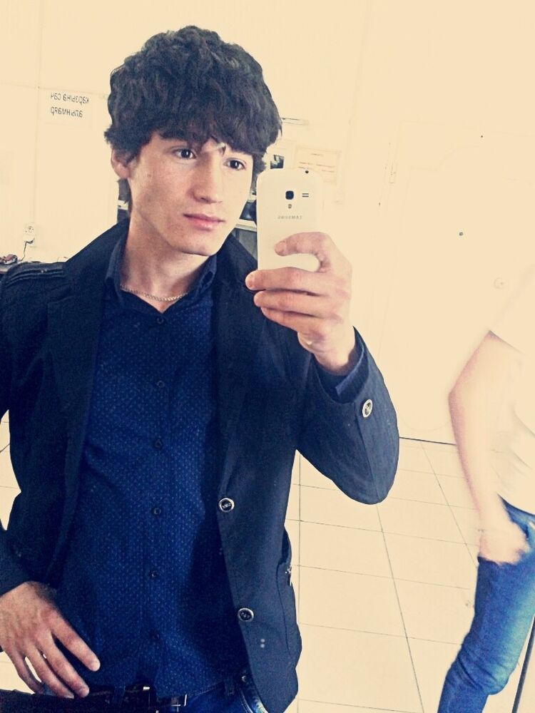  ,   Bahti, 29 ,  