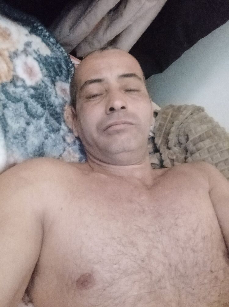  ,   Osmani Glez, 50 ,   ,   
