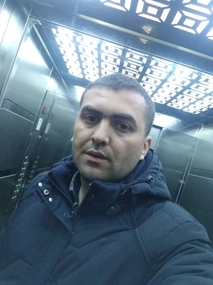  ,   Samir, 38 ,  