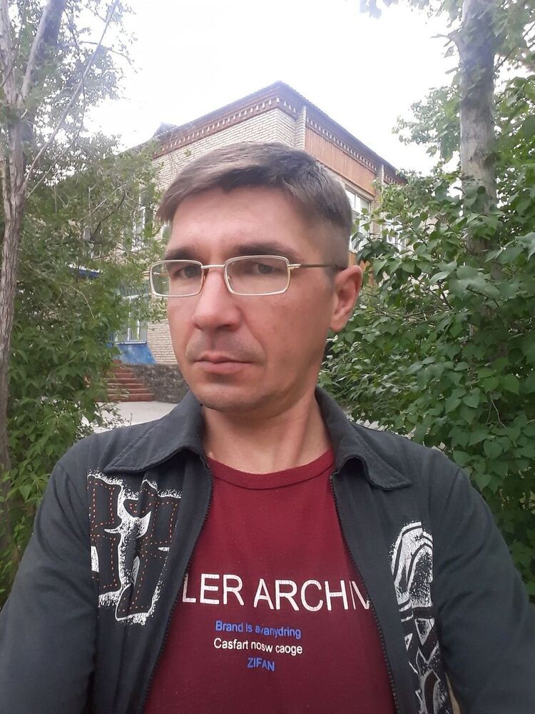  46853233  Sasha, 44 ,    