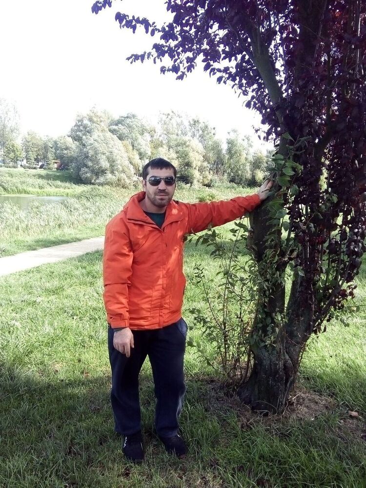  ,   Namik, 39 ,   ,   