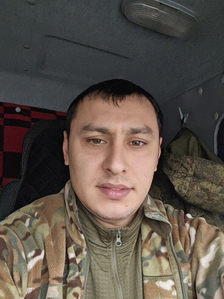  48075383   , 31 ,    