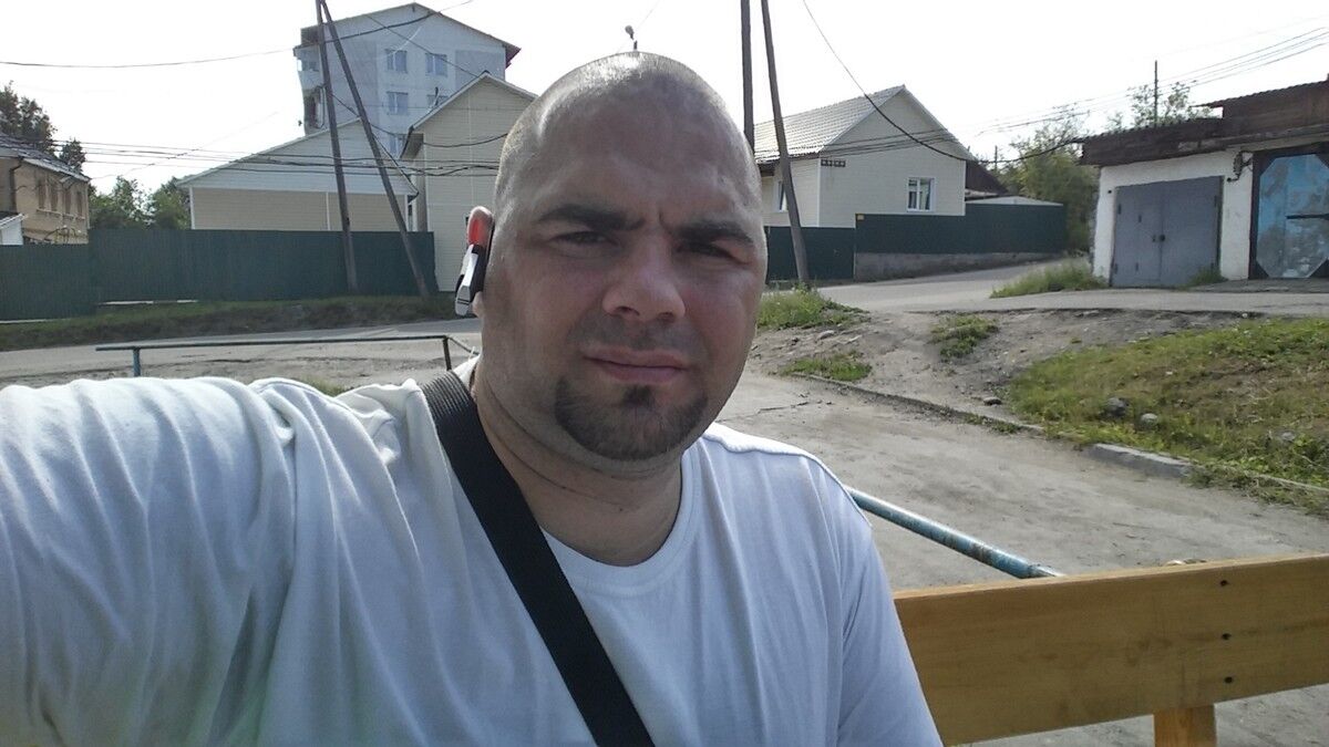  7725903  , 40 ,    