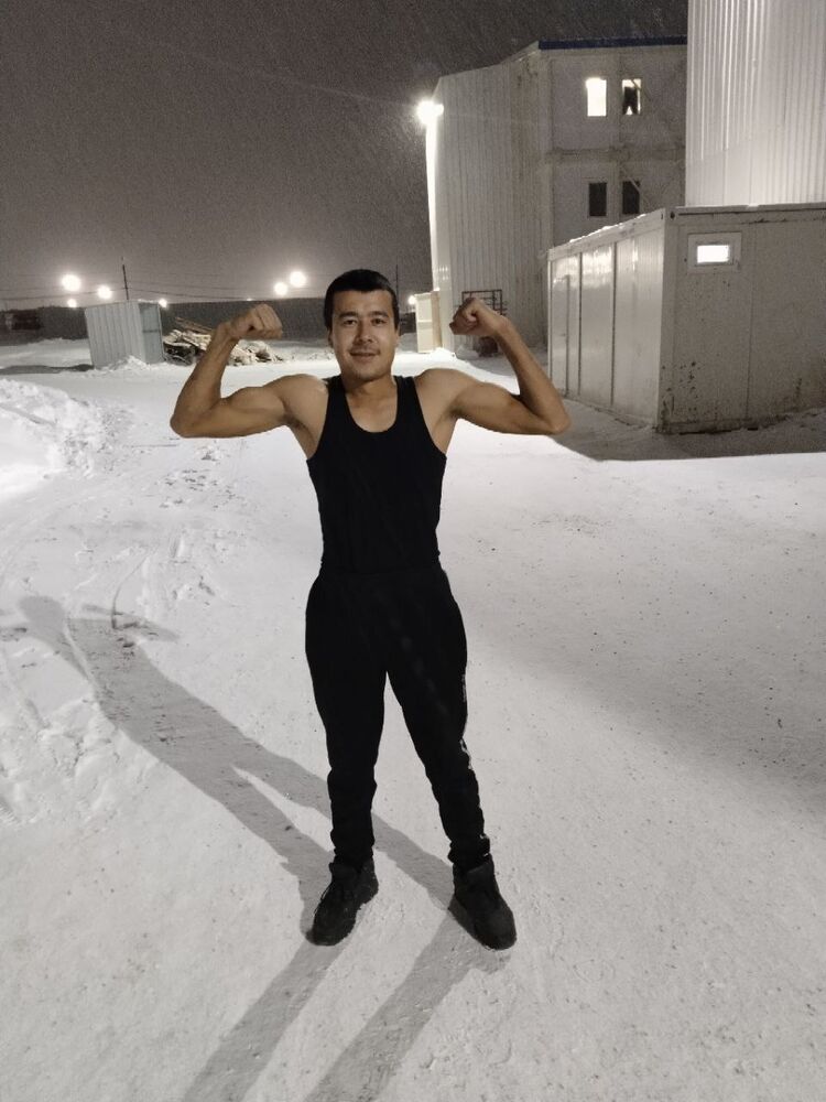  40662623  , 25 ,    -