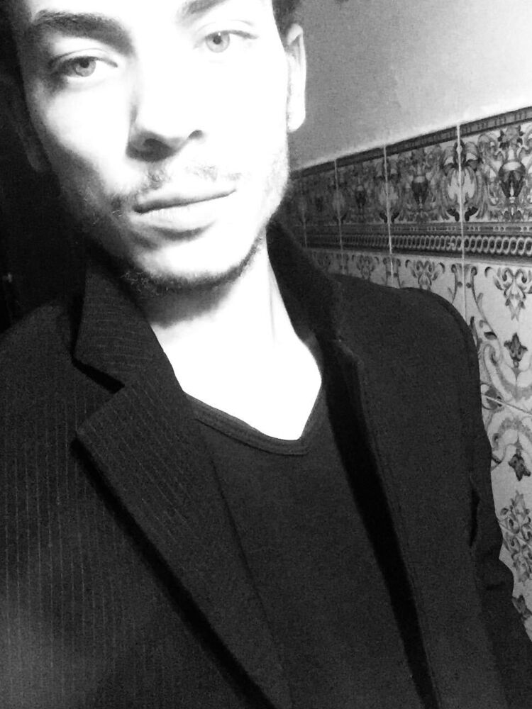  ,   Amer, 29 ,   ,   