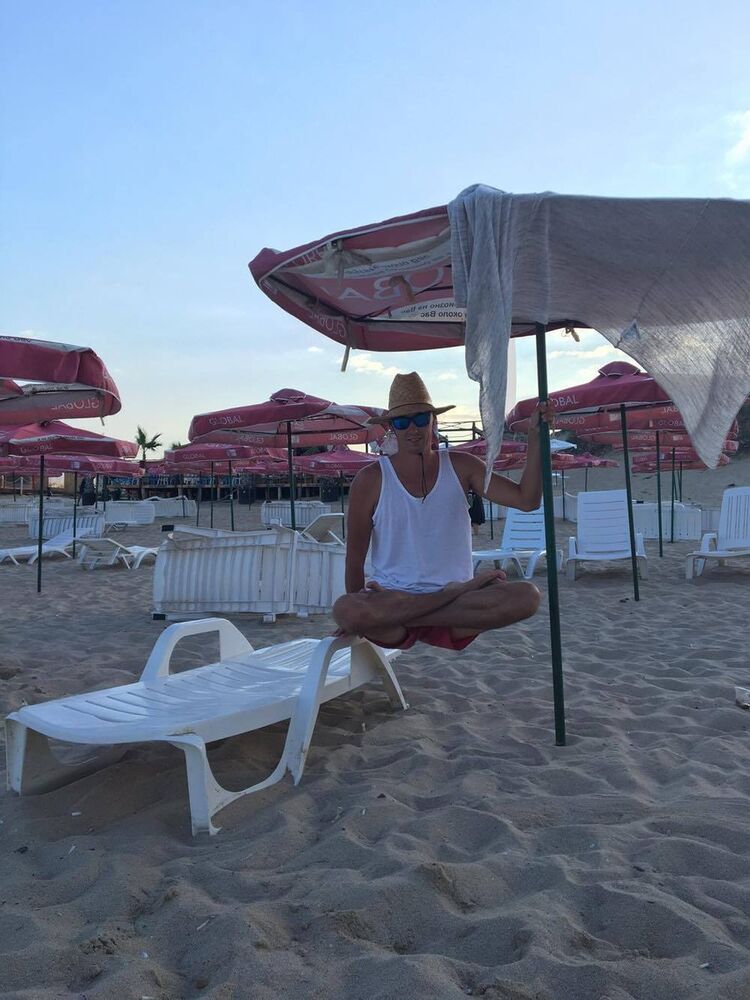   ,   Alex, 37 ,   