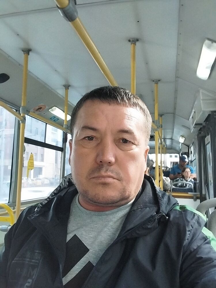 ���� 35252863 ������� H�������, 54 ����, ���� ���������� � ������������