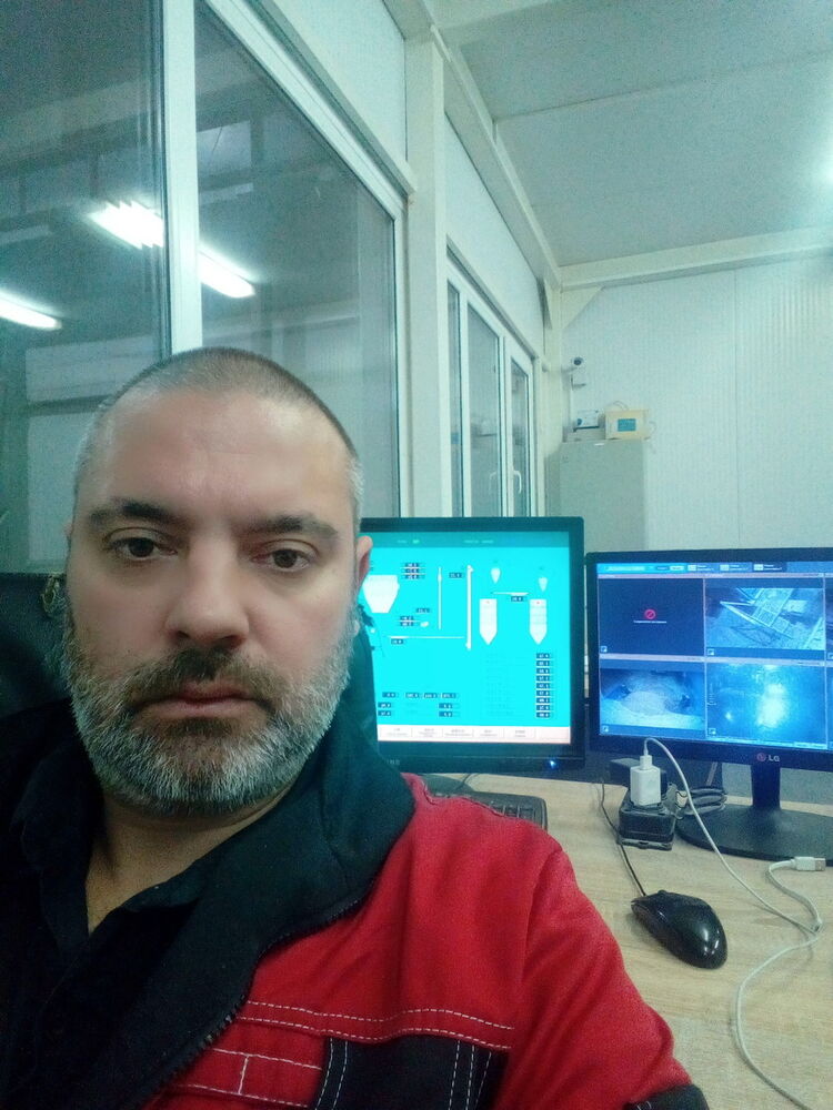  ,   Alexandr, 46 ,   ,   , c 