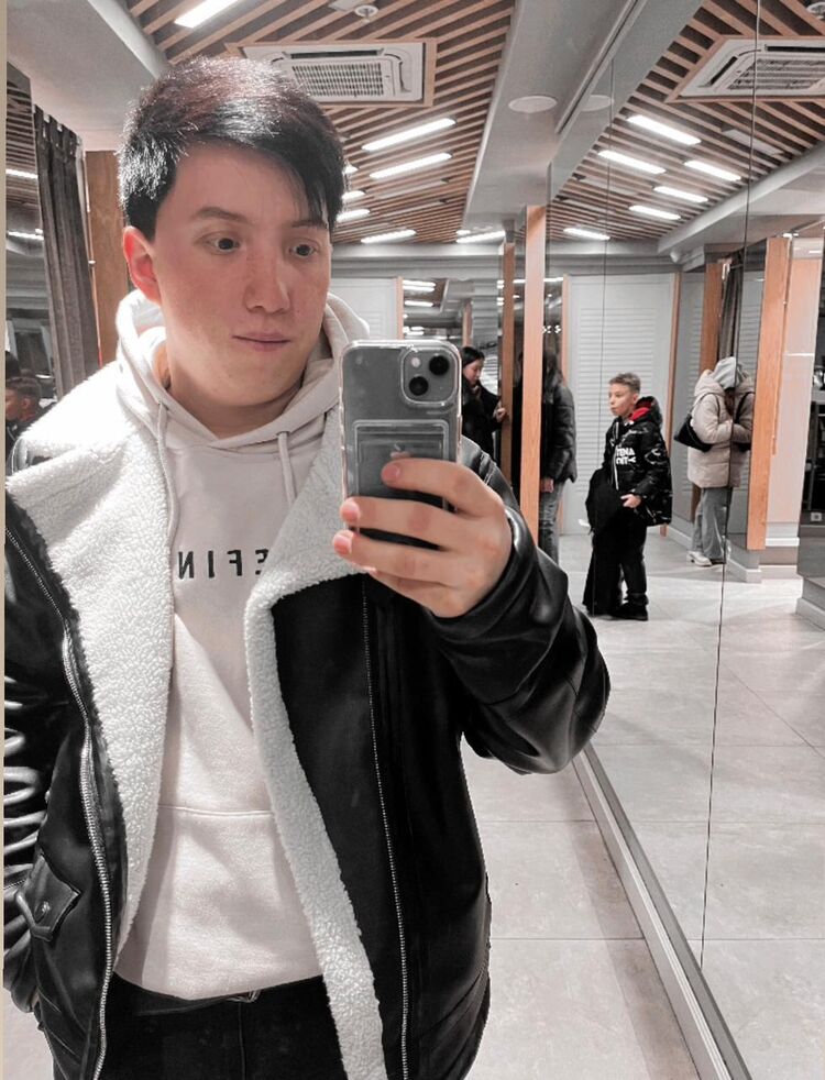 ���� 42358343 ����� ������, 24 ����, ���� ���������� � ���������� ������