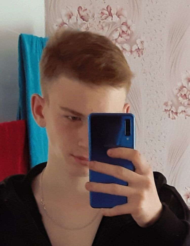  31757853  , 21 ,    