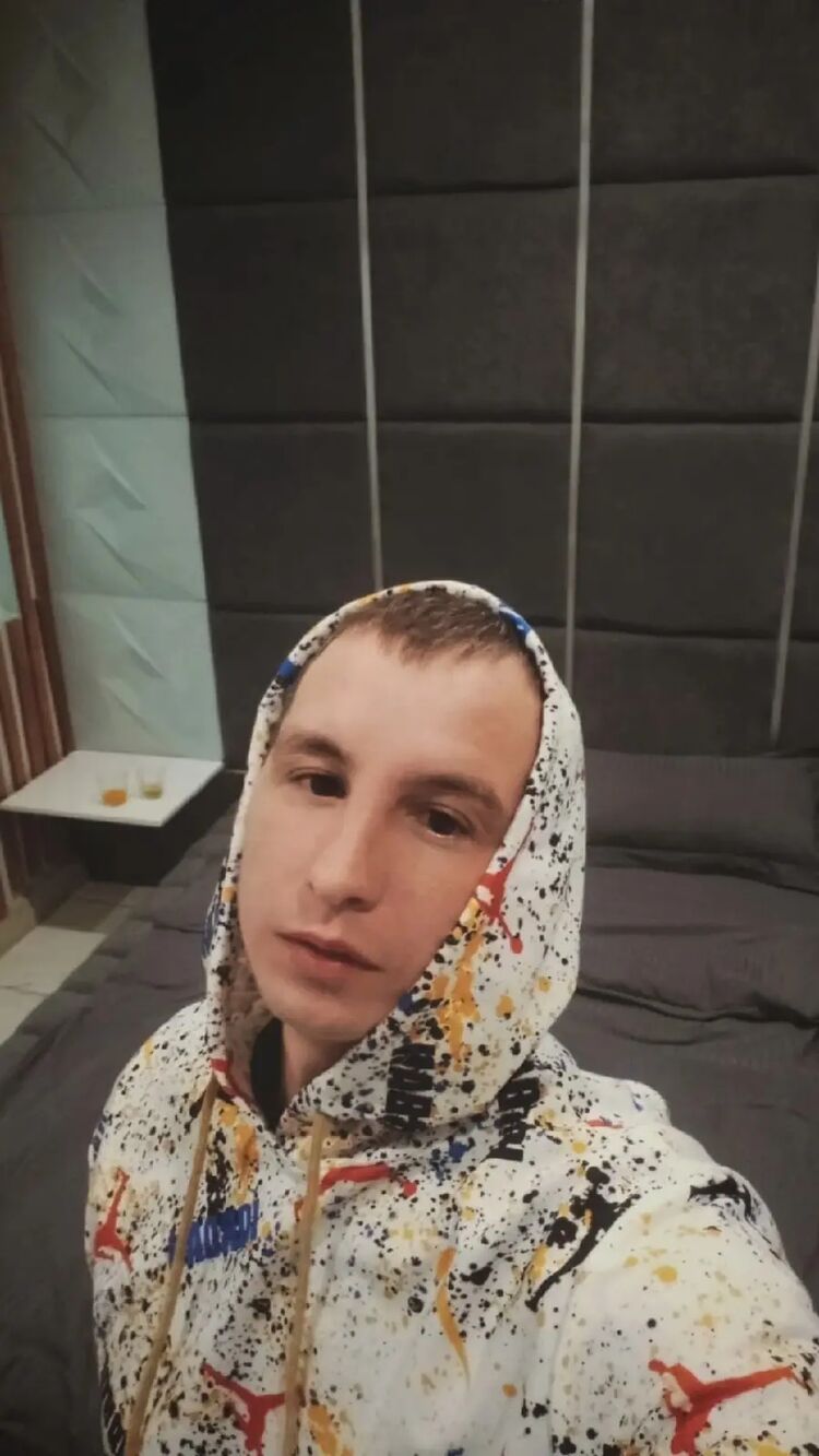  36942693  , 32 ,    