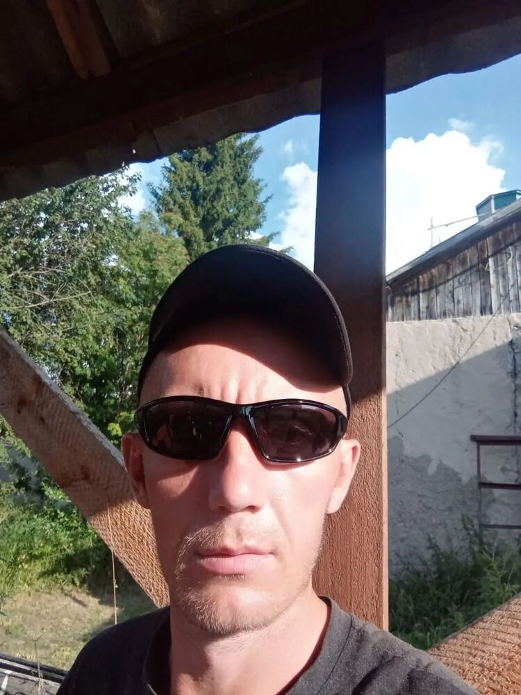  45225763  , 41 ,    