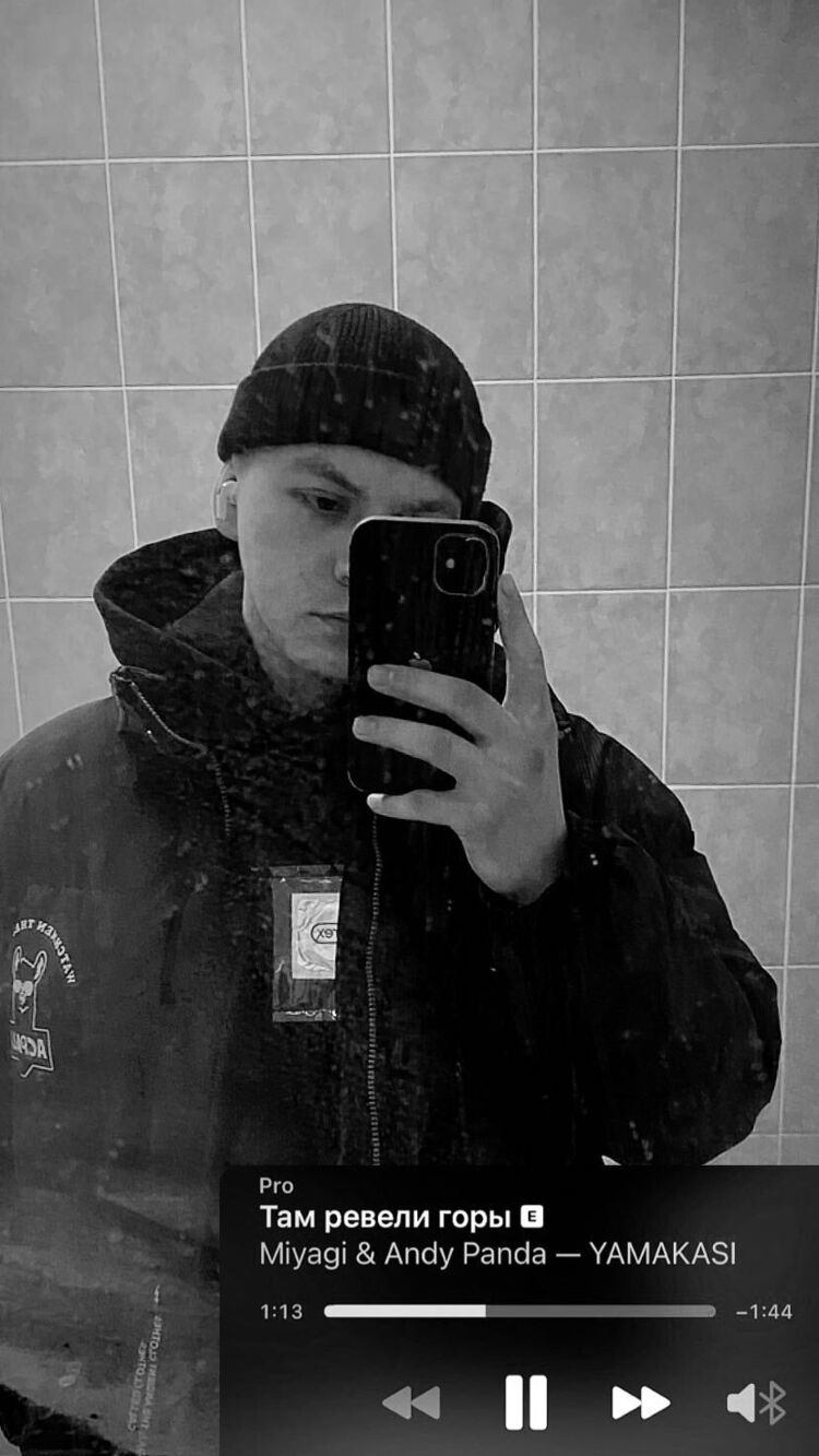  42698313  , 25 ,    