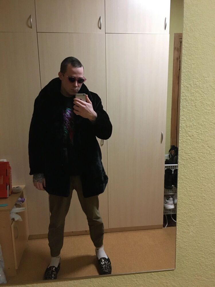  35033203  , 25 ,    