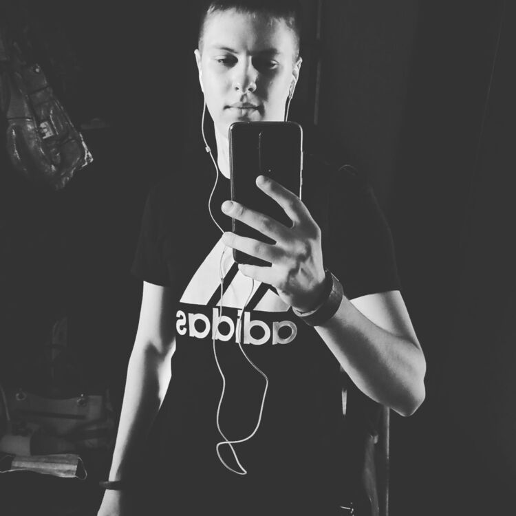  38635723  , 27 ,    