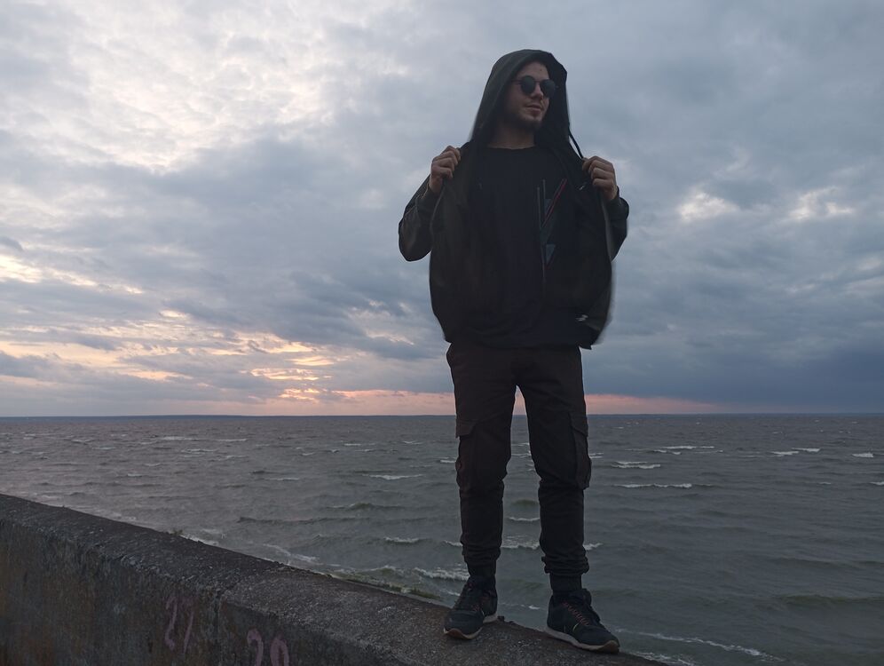  54164463  Dima, 20 ,    Palais-Bourbon