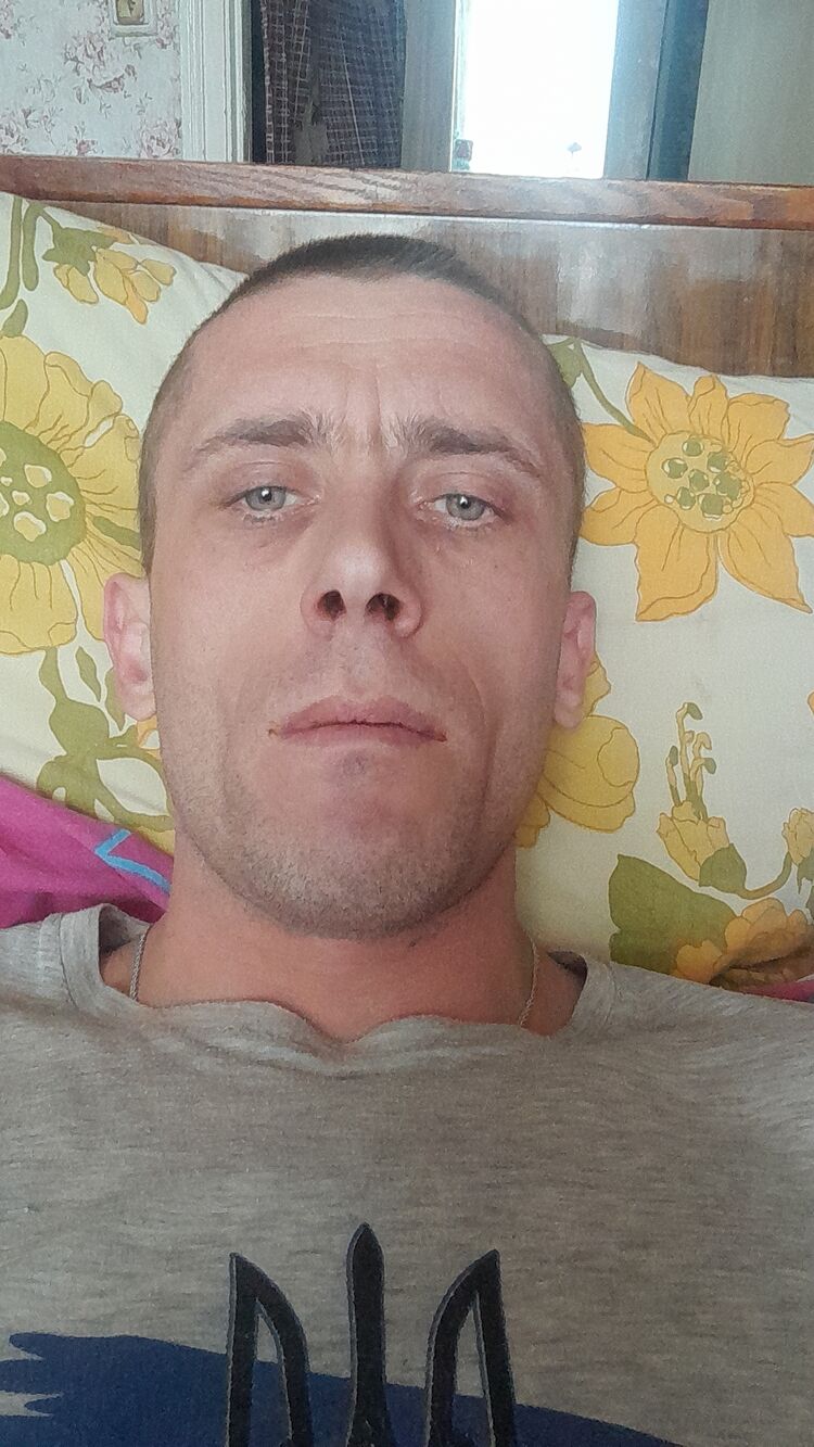  43928703  , 35 ,    