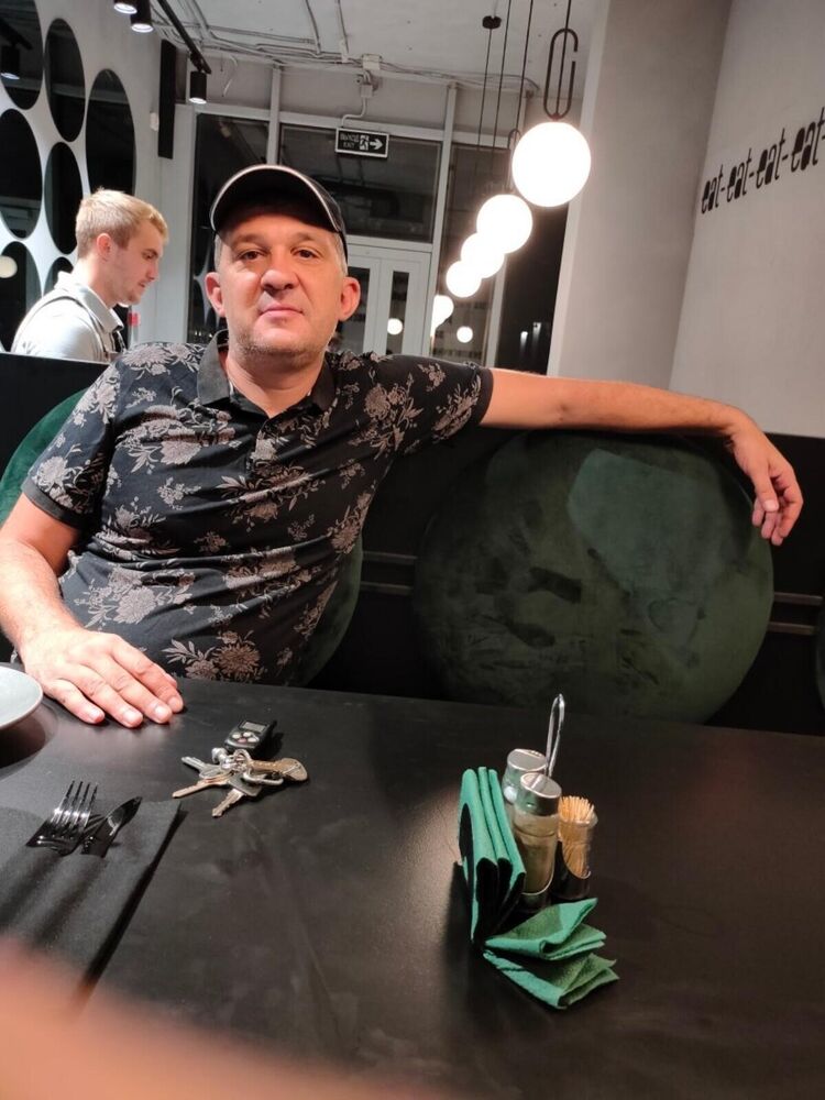  28485253  Ivan, 45 ,    