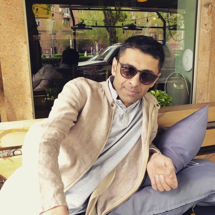  ,   Bagrat, 43 ,   ,   