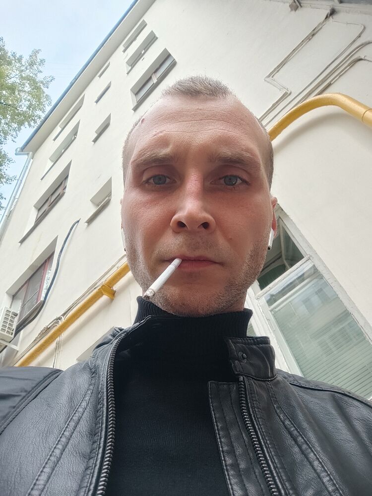  48609313  , 34 ,    