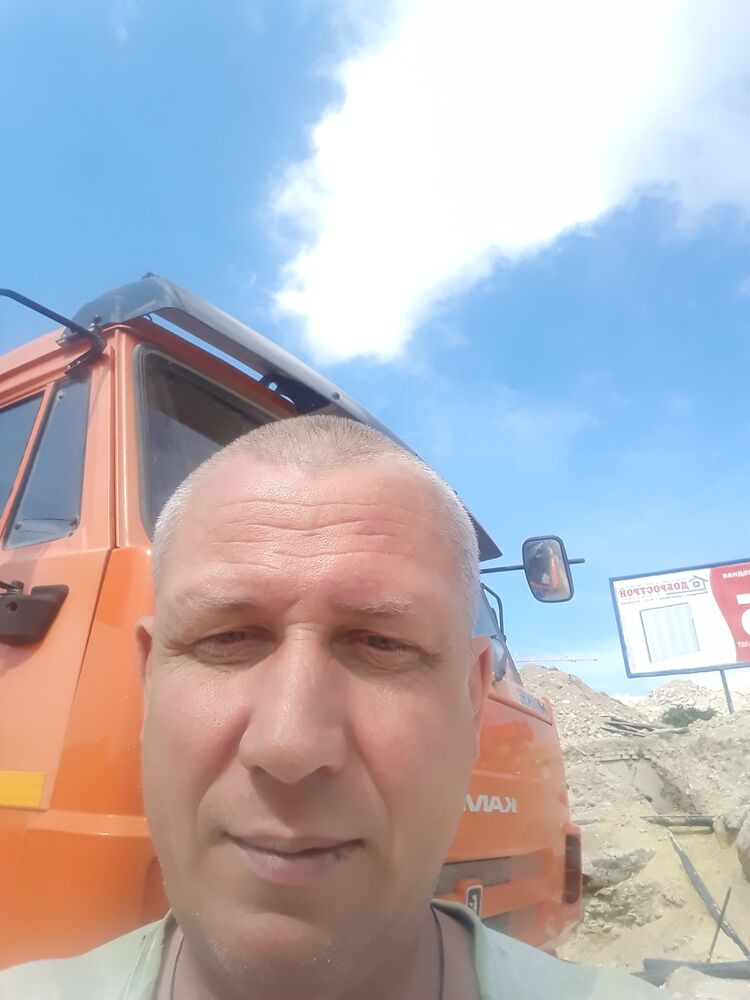  45773153  , 47 ,    