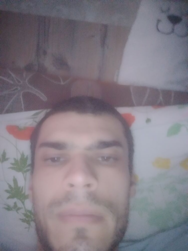  50470023  Robert, 28 ,    