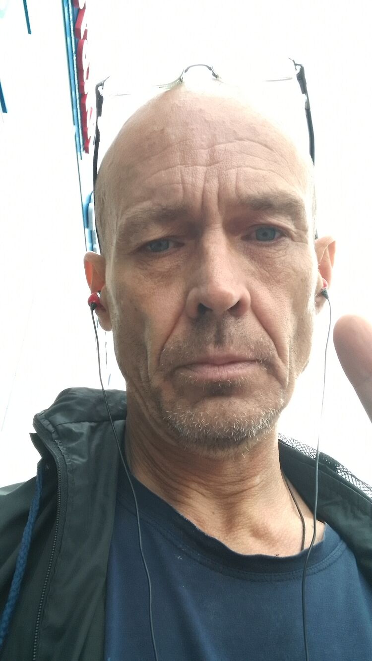  45684843  , 51 ,     