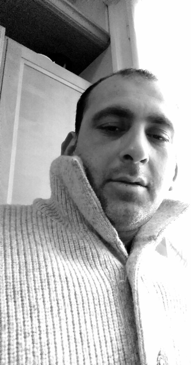  Bielsko-Biala,   Ruslan, 40 ,   ,   , c 
