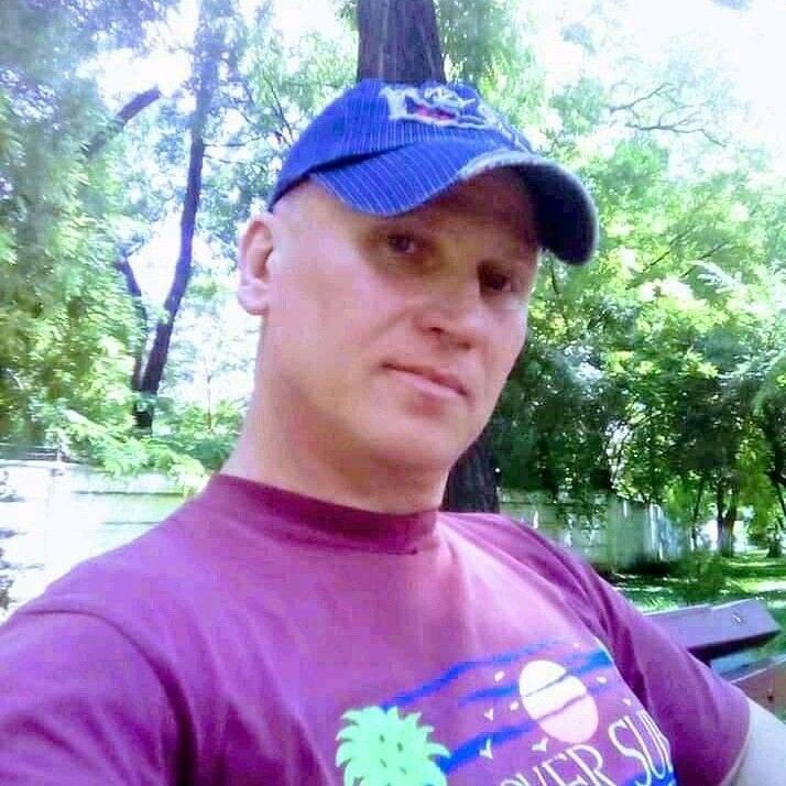  18673853  Nelu, 52 ,    