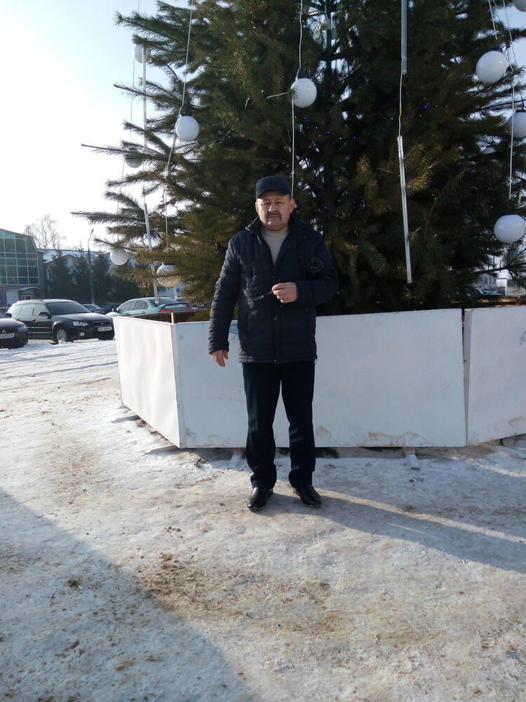  10340703  Petr, 62 ,    