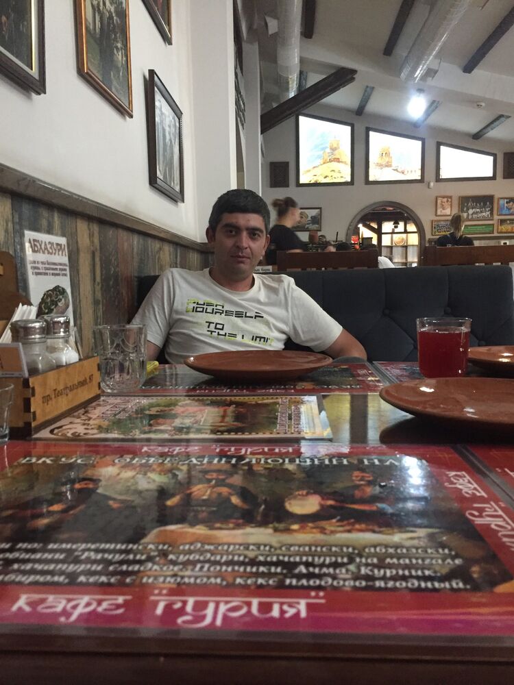  ,   Sultan, 40 ,   ,   
