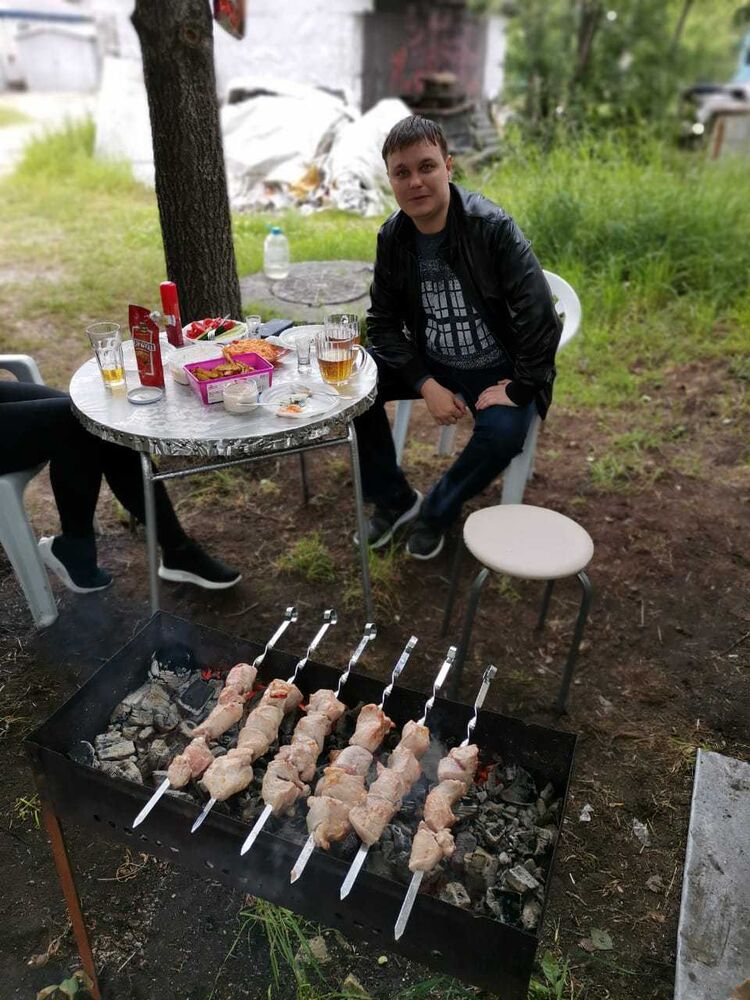  28773423  Luckyman, 37 ,    