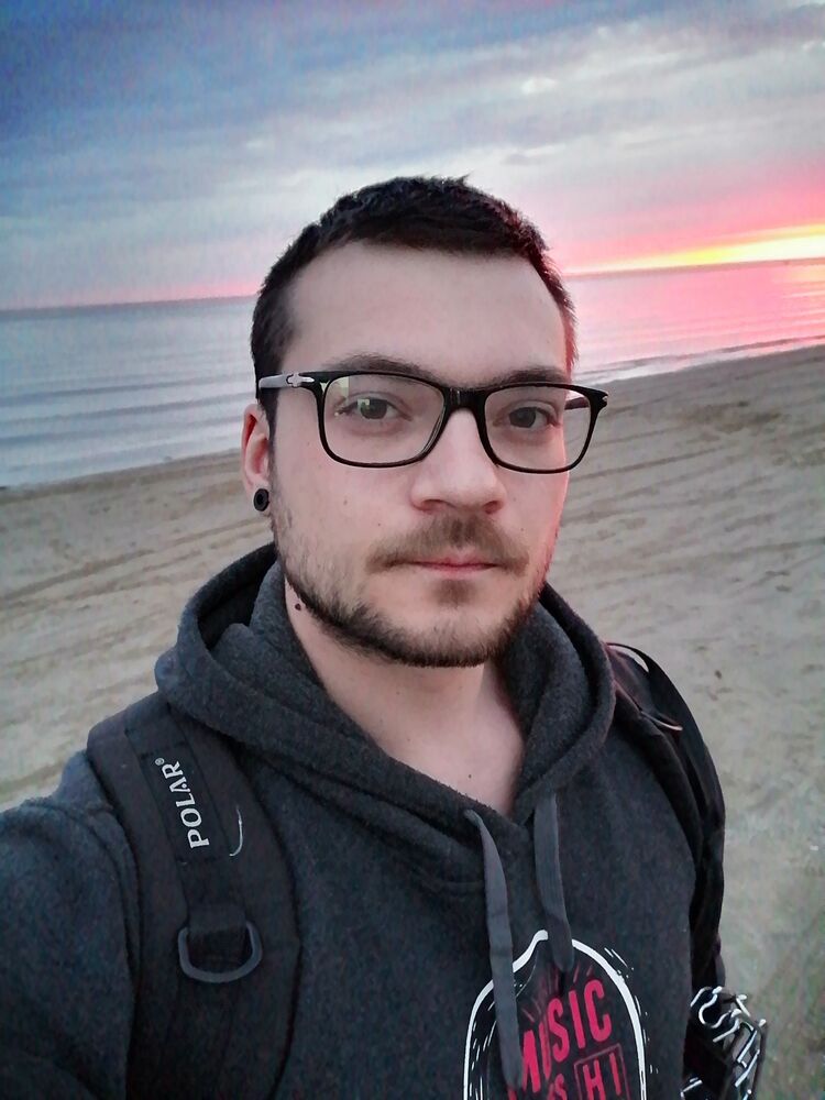  ,   Pavel, 34 ,   ,   , c , 