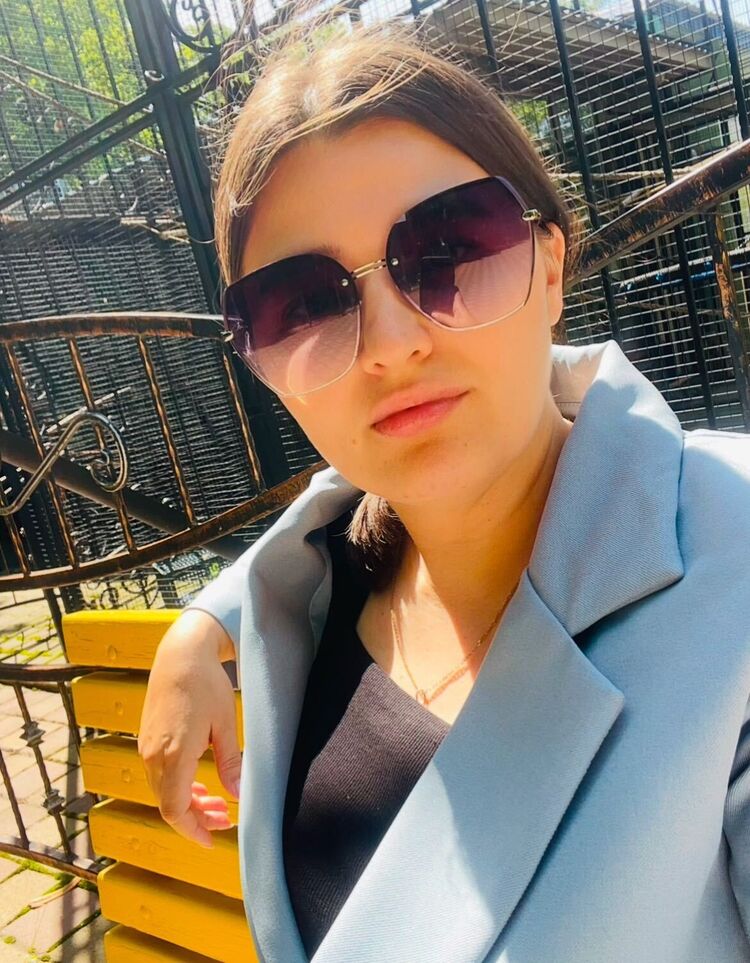  ,   Daria, 34 ,   ,   