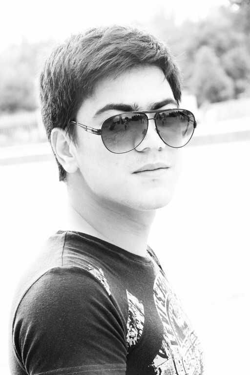  44667263  Umid, 34 ,    