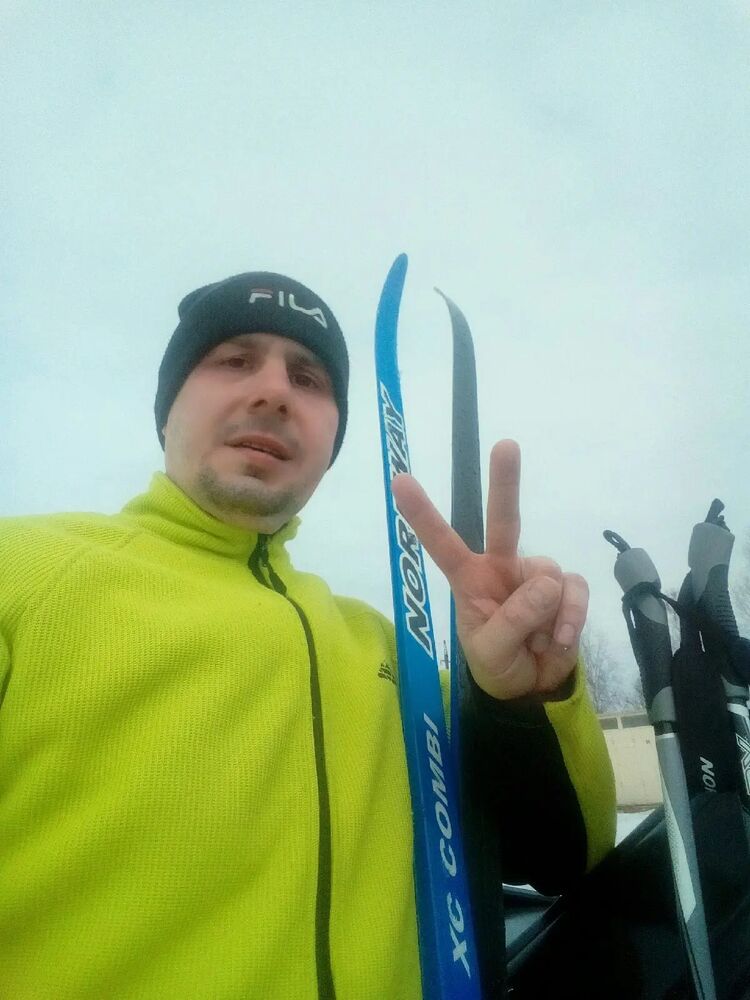 ,   Maxim, 39 ,   ,   , c , 